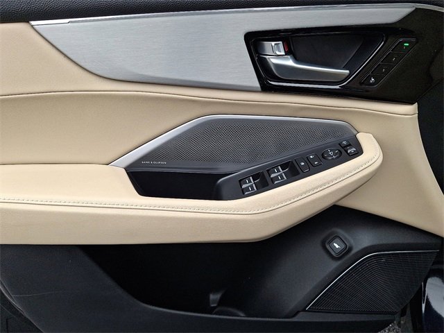 Used 2025 Acura MDX w/ Technology Package image 14