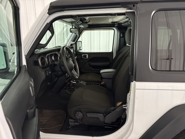 Used 2019 Jeep Wrangler Sport S AWD/4WD video 2