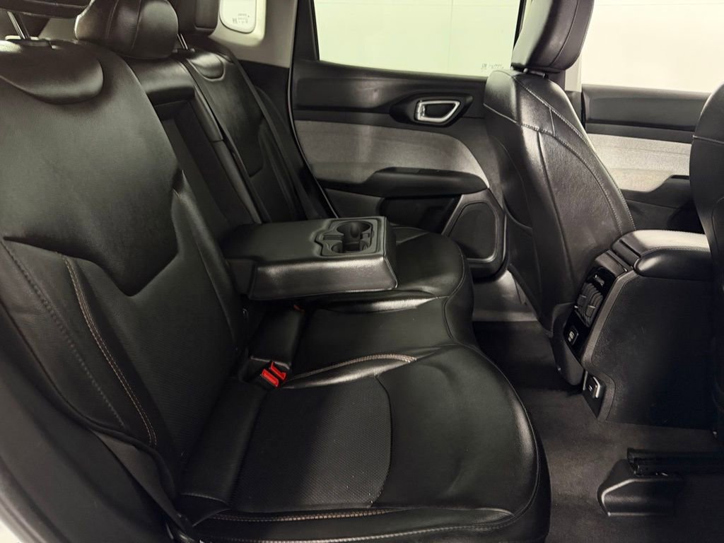 Used 2022 Jeep Compass Latitude image 29