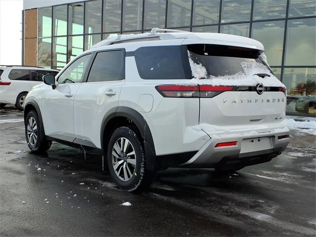 New 2025 Nissan Pathfinder SL image 5