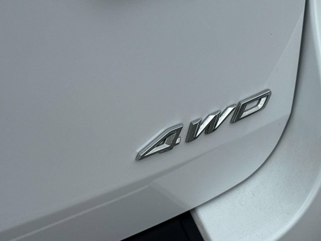 Used 2023 Ford Explorer Limited AWD/4WD image 8