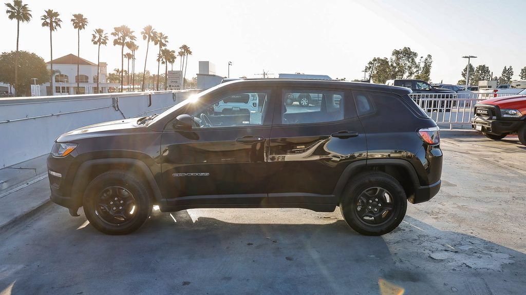 Used 2021 Jeep Compass Sport FWD image 14