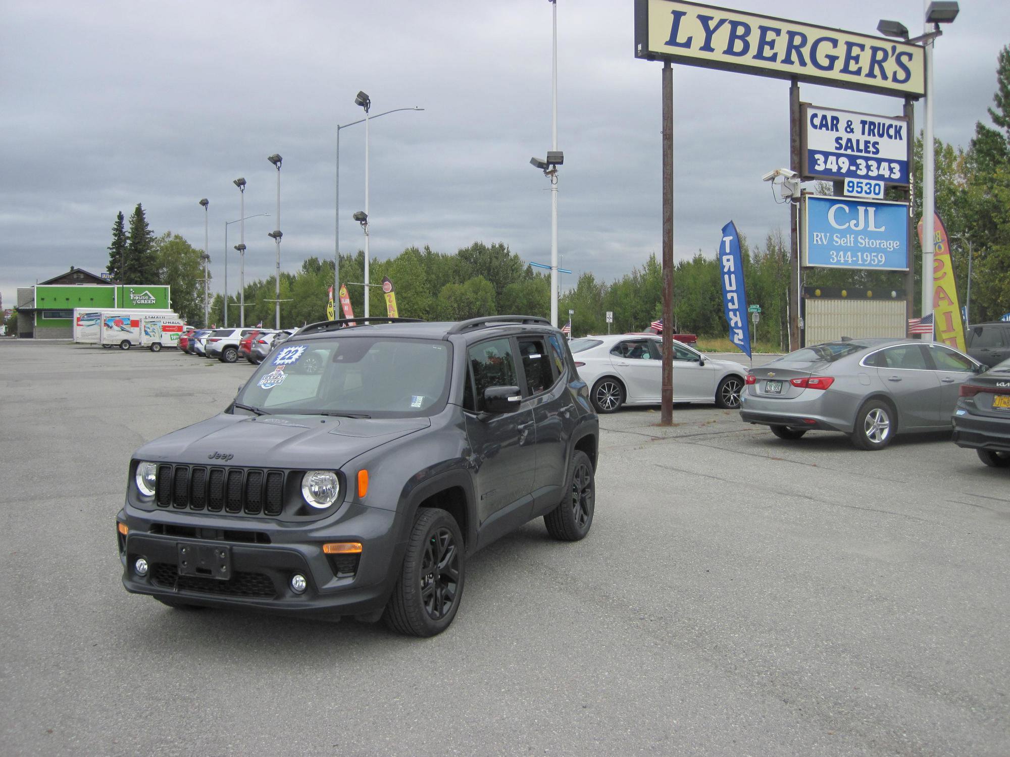 Used 2022 Jeep Renegade Altitude w/ Sun/Sound Group image 1