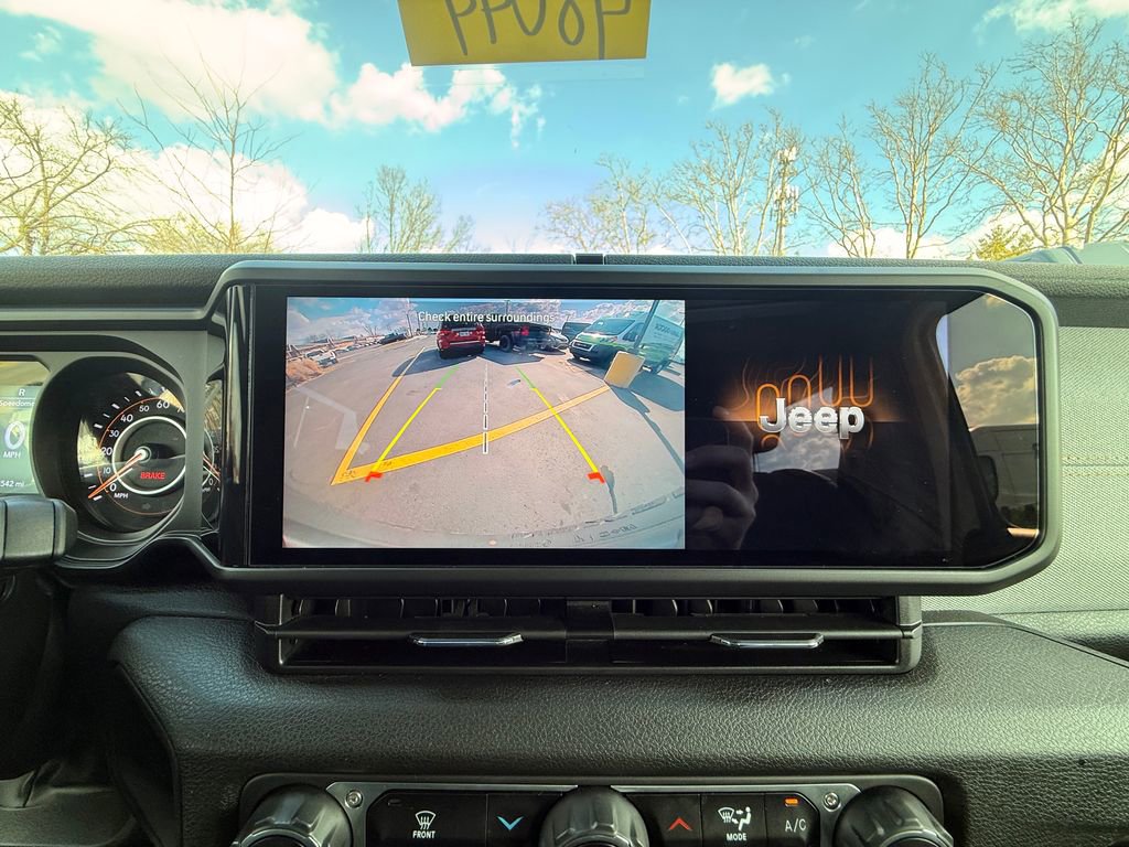 Used 2024 Jeep Wrangler Sport S image 22