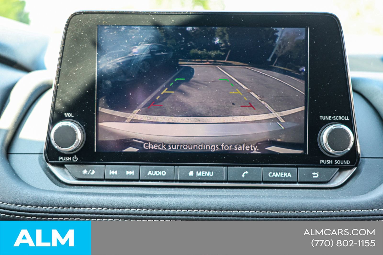 Used 2024 Nissan Rogue S image 31