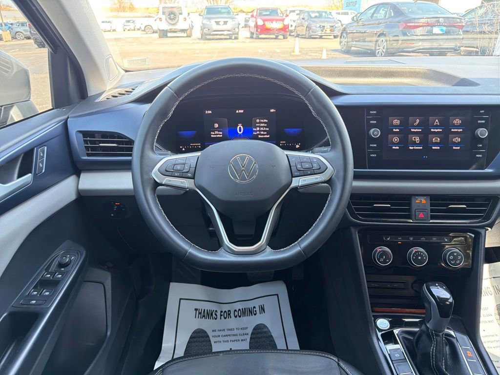 Used 2023 Volkswagen Taos SE image 22