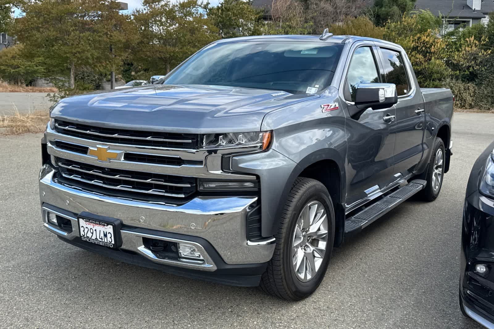 Used 2020 Chevrolet Silverado 1500 LTZ w/ LTZ Premium Package AWD/4WD image 1