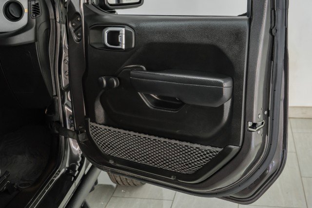 Used 2024 Jeep Wrangler Unlimited Sport image 37