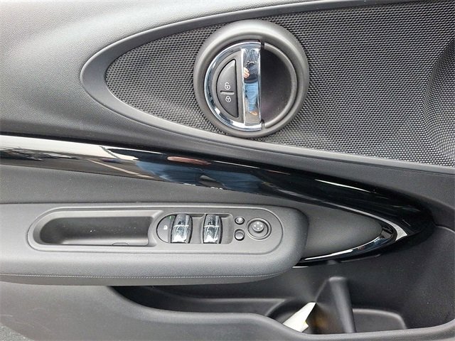 Certified 2023 MINI Cooper Clubman S w/ Signature Upholstery Package image 13