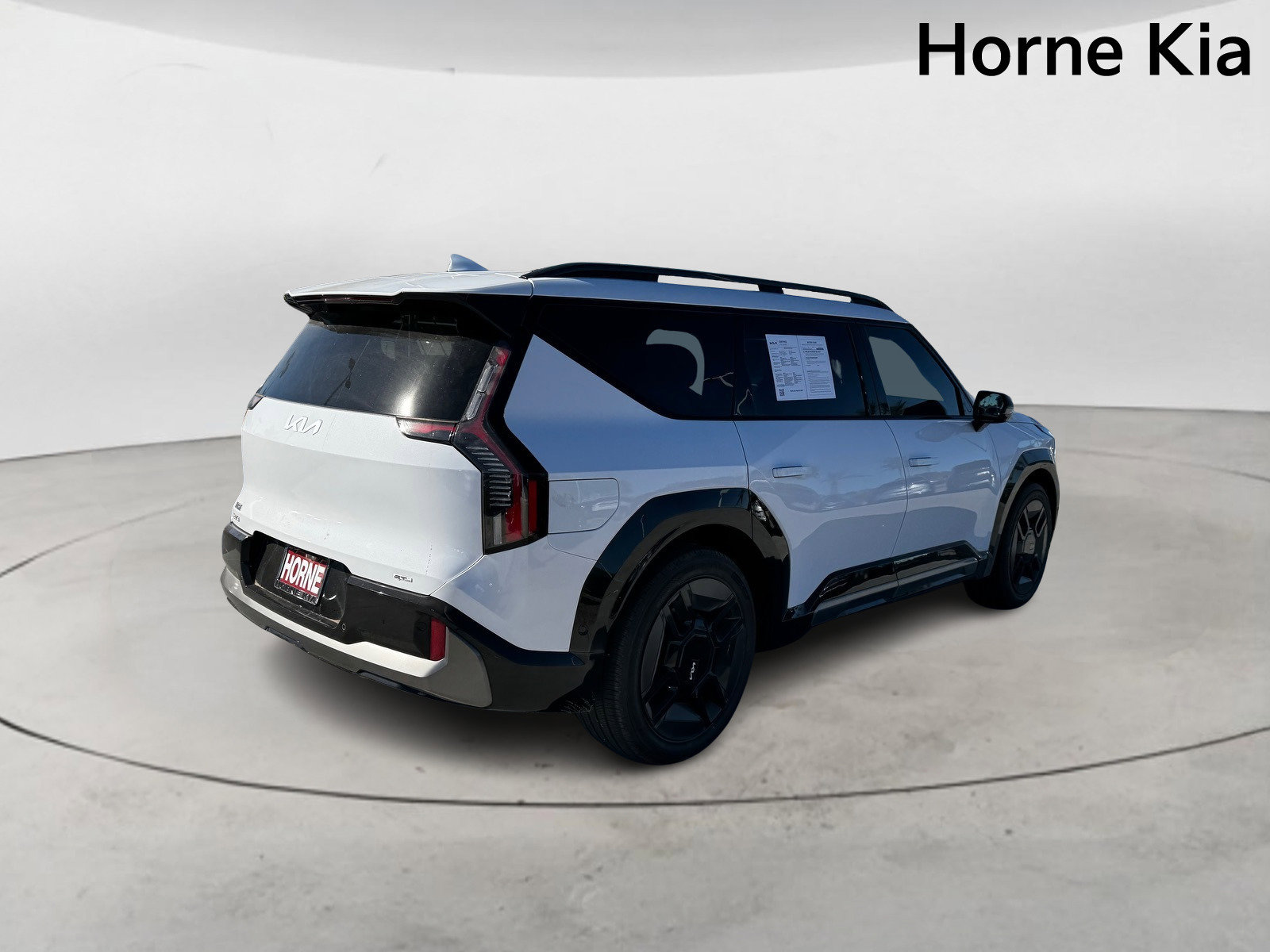 Certified 2026 Kia EV9 GT-Line image 4