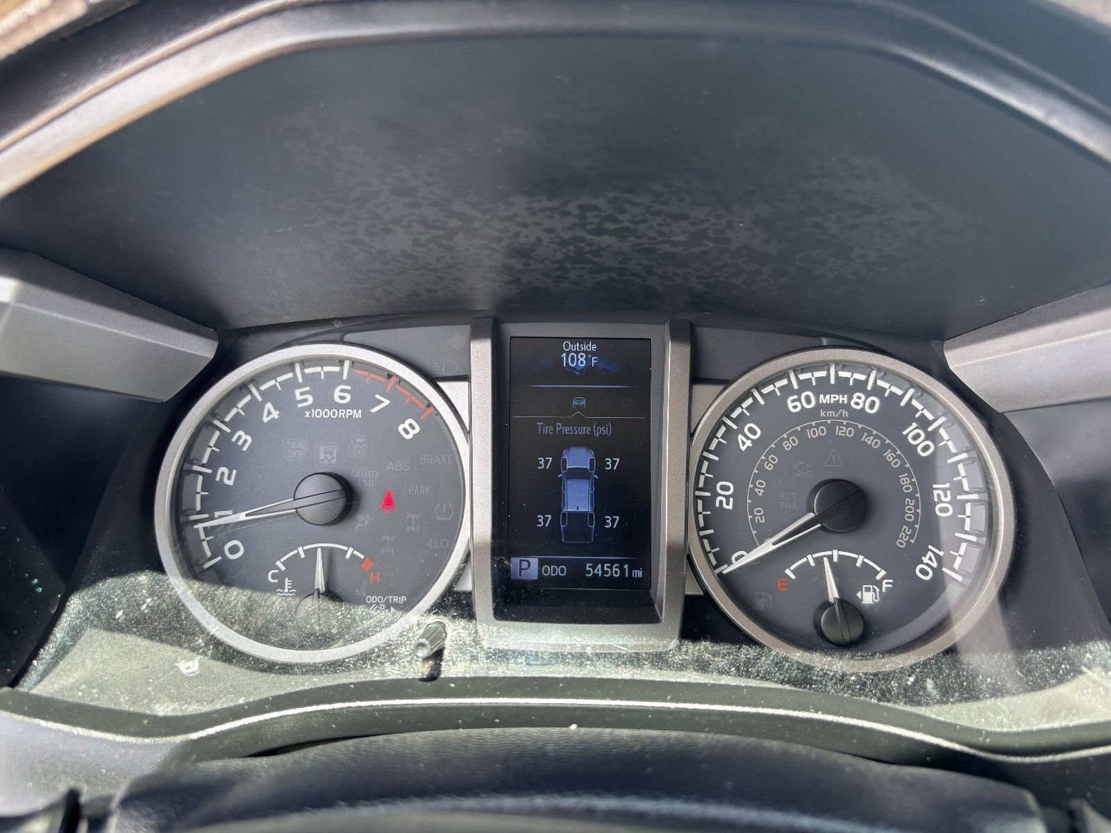 Used 2017 Toyota Tacoma SR5 w/ Tow Package AWD/4WD image 30