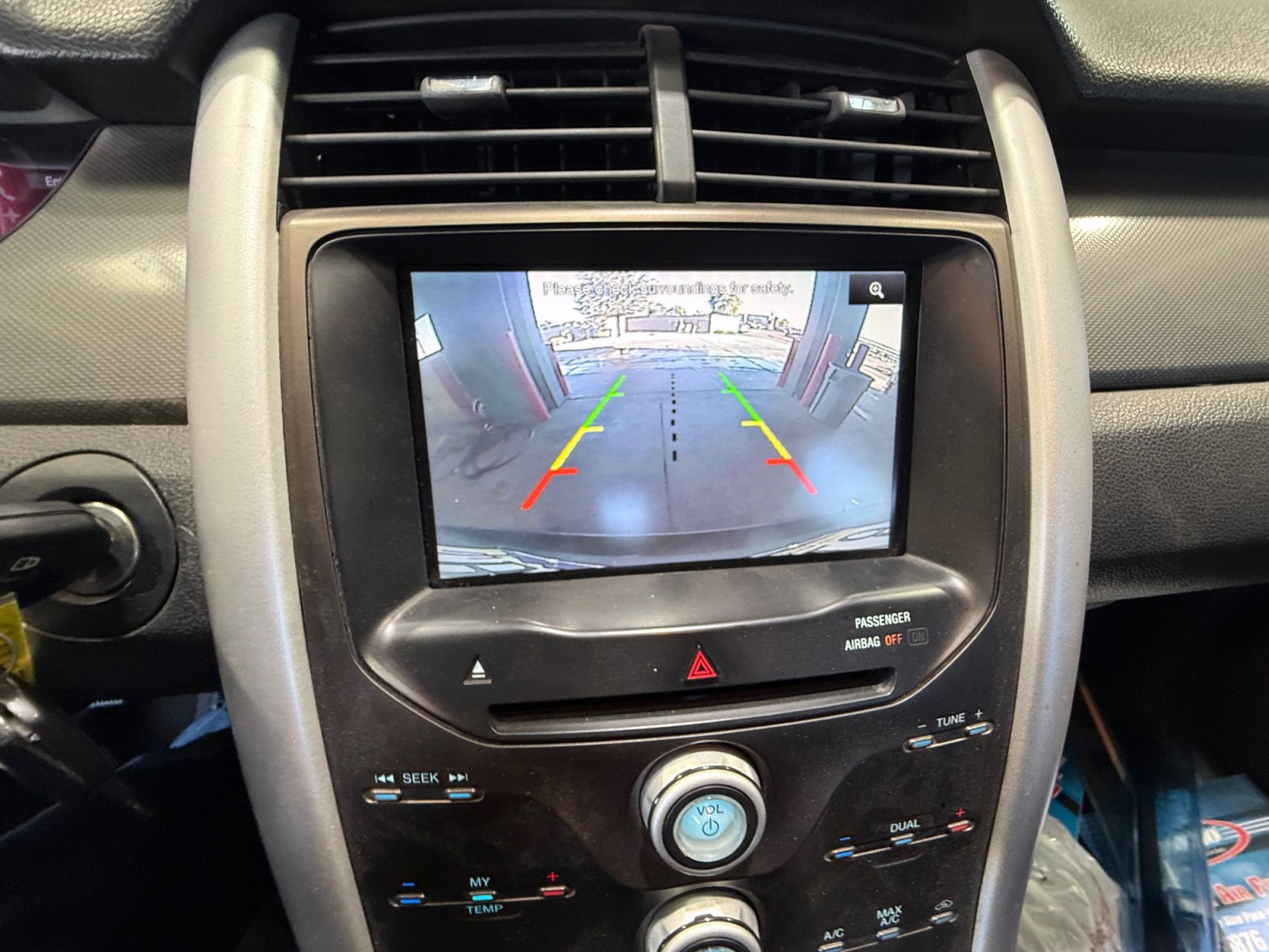 Used 2013 Ford Edge SEL image 29