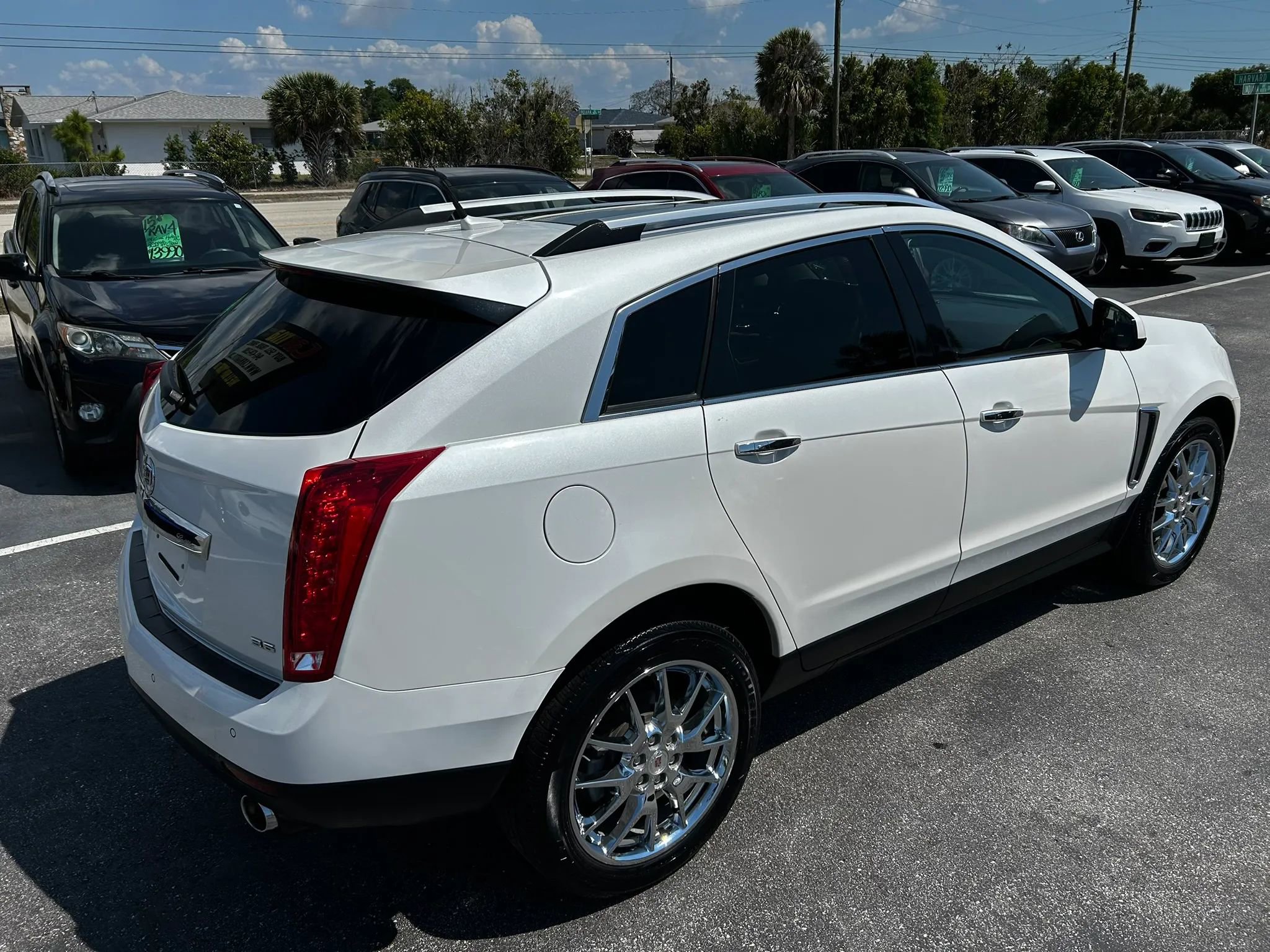 Used 2013 Cadillac SRX Performance FWD image 3