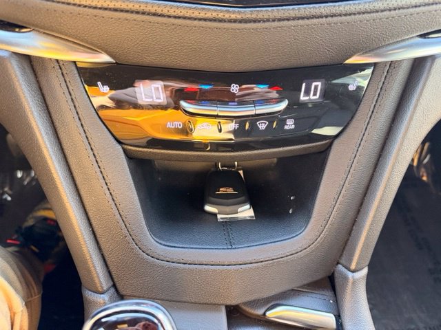 Used 2023 Cadillac XT6 Luxury AWD/4WD image 24