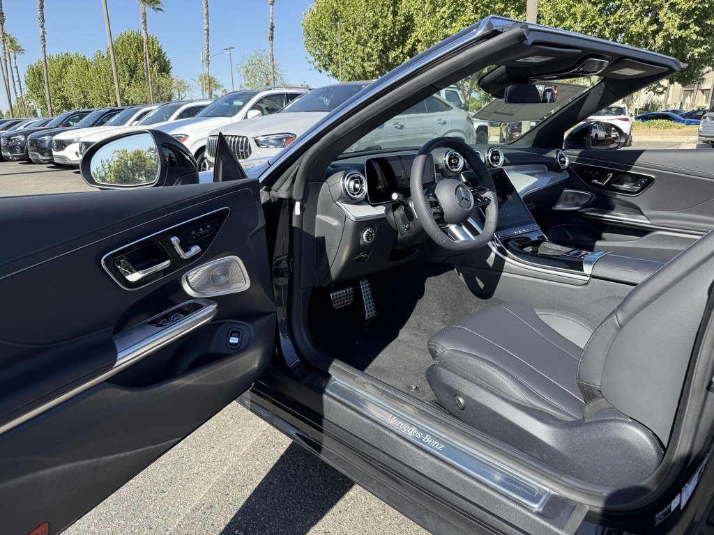 New 2026 Mercedes-Benz CLE 300 4MATIC Cabriolet image 6