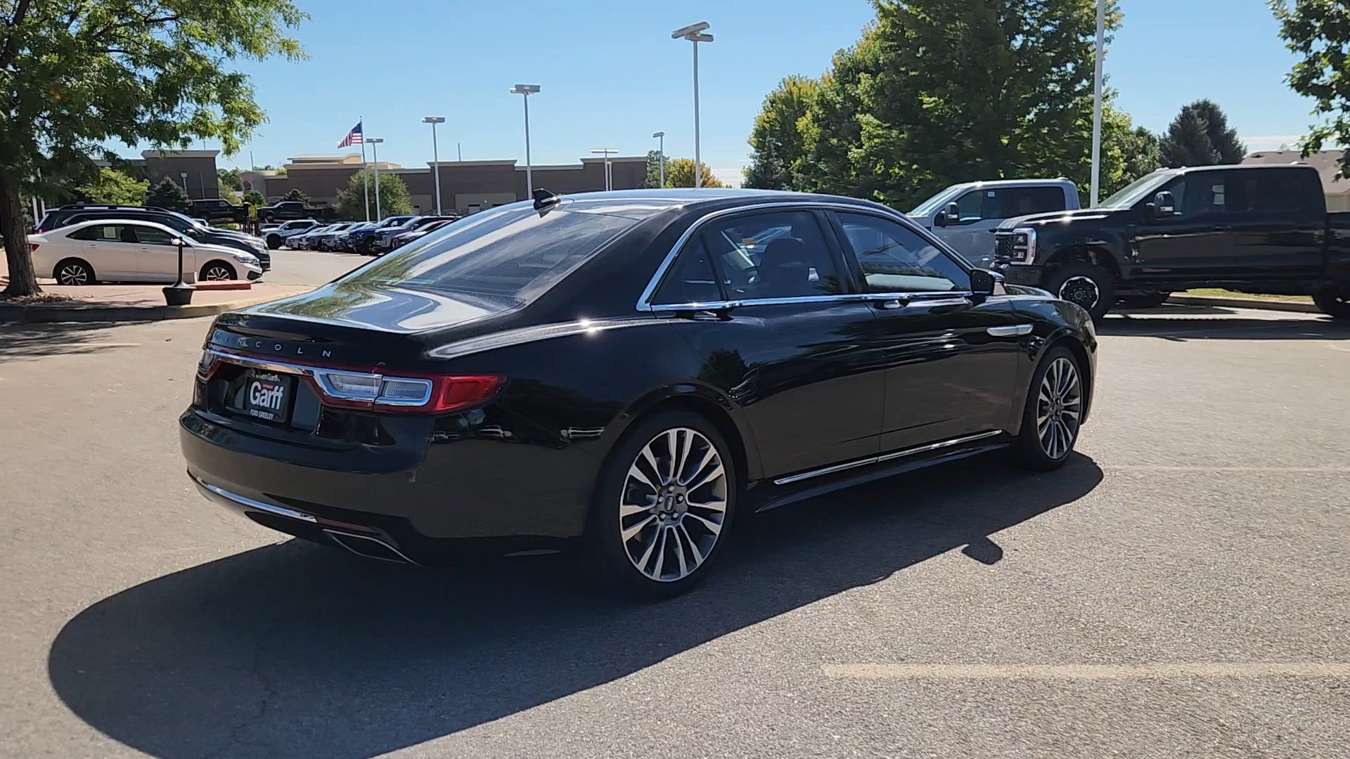 Used 2018 Lincoln Continental Reserve AWD/4WD image 13