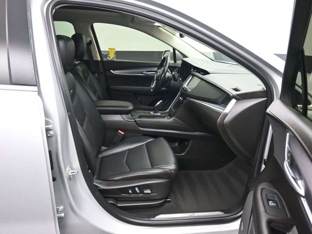 Used 2019 Cadillac XT5 Premium Luxury AWD/4WD image 42