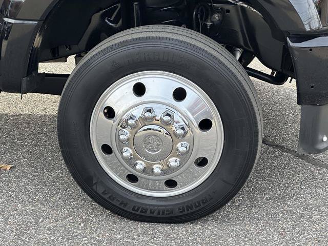 Used 2021 Ford F450 Platinum w/ FX4 Off-Road Package AWD/4WD image 7