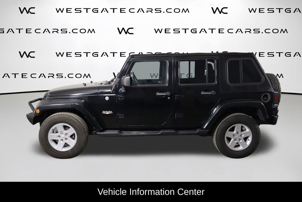 Used 2012 Jeep Wrangler Unlimited Sahara w/ Connectivity Group AWD/4WD image 5