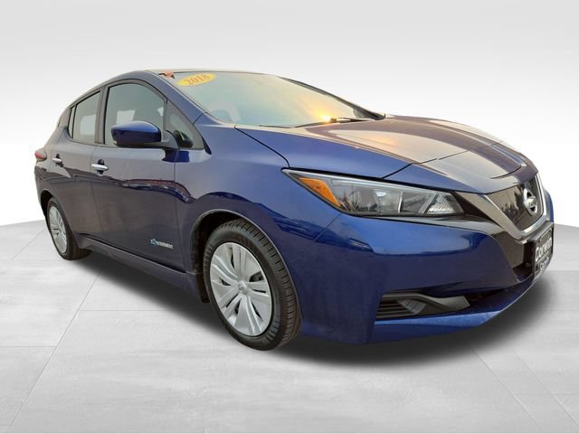 Used 2018 Nissan Leaf S w/ S Charge Package FWD image 1