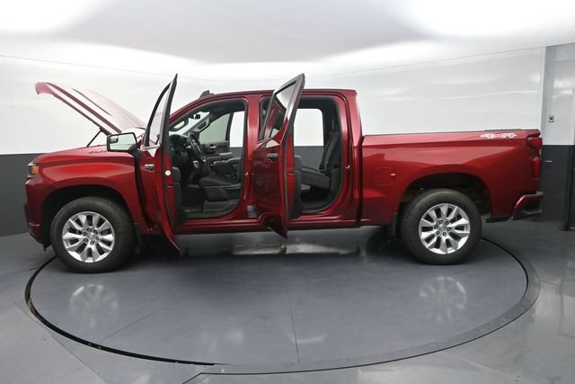 Used 2020 Chevrolet Silverado 1500 Custom w/ Custom Value Package AWD/4WD image 44