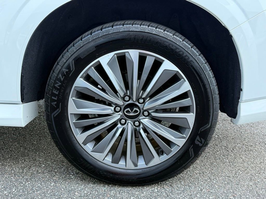 Used 2025 INFINITI QX80 Luxe image 61