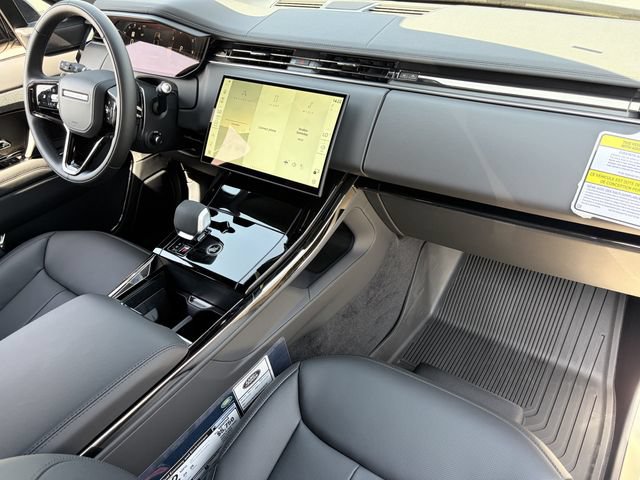 New 2026 Land Rover Range Rover Sport Dynamic SE AWD/4WD image 11