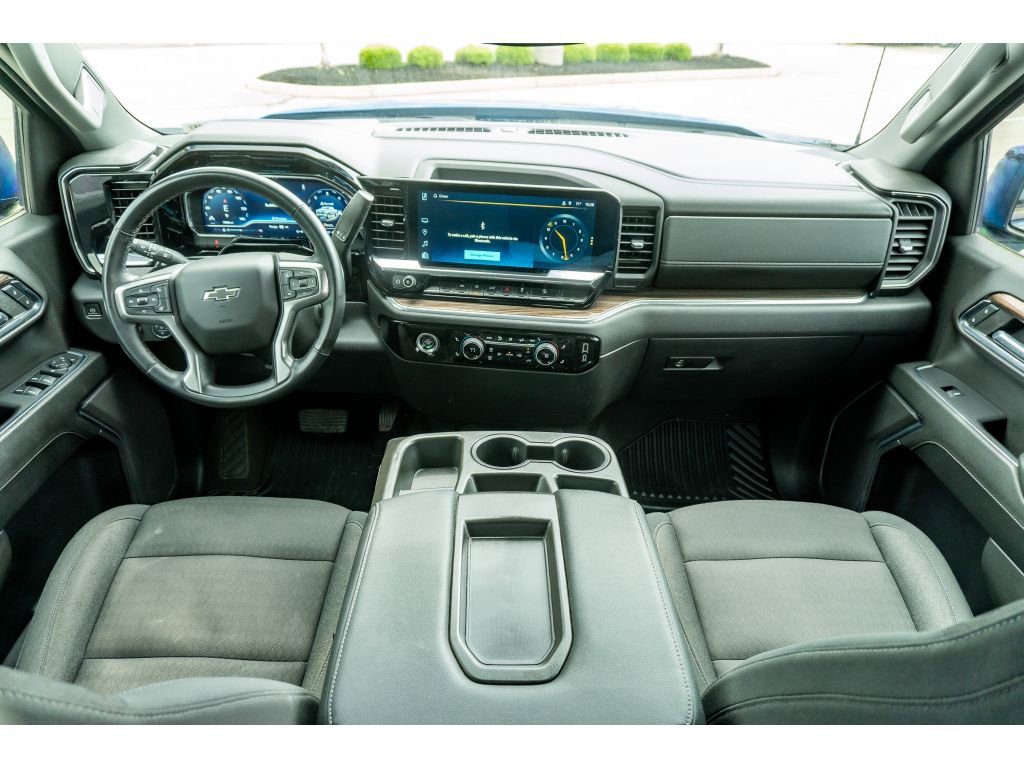 Used 2023 Chevrolet Silverado 1500 RST w/ Z71 Off-Road Package AWD/4WD image 20