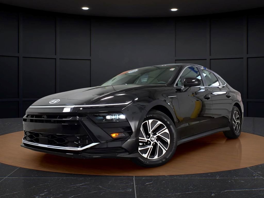 Used 2026 Hyundai Sonata Blue image 3