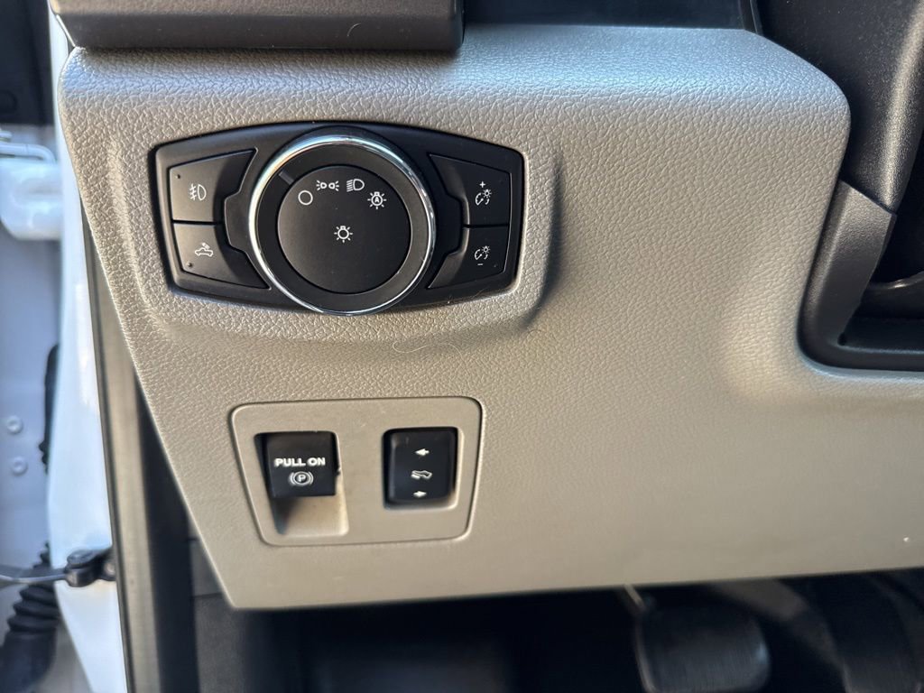 Used 2017 Ford F150 XLT w/ Equipment Group 301A Mid AWD/4WD image 25