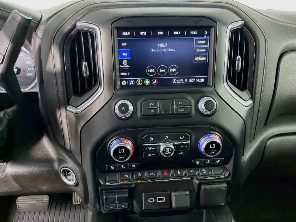 Used 2021 GMC Sierra 1500 AT4 w/ Driver Alert Package I AWD/4WD image 17