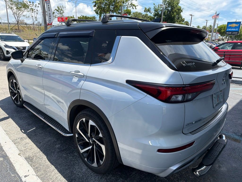 Used 2024 Mitsubishi Outlander SEL AWD/4WD image 6