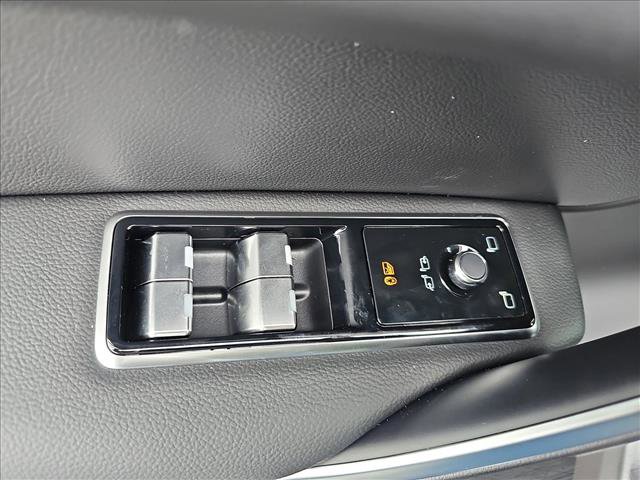 New 2026 Jaguar F-PACE R-Dynamic S image 27