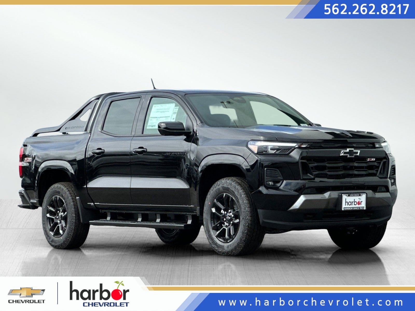 New 2025 Chevrolet Colorado Z71 w/ Midnight Edition image 1