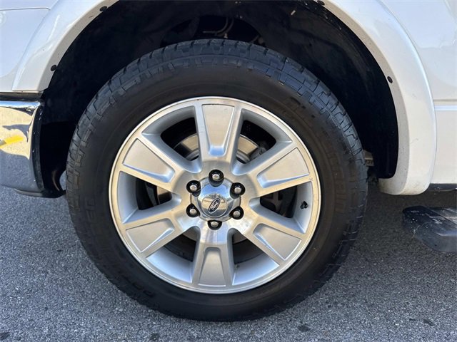 Used 2013 Ford F150 Lariat w/ Luxury Equipment Group image 9