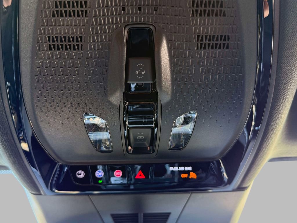 Used 2024 Cadillac Lyriq Luxury w/ LPO, Floor Liner Package image 27