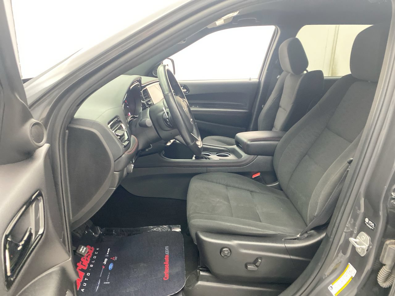 Used 2025 Dodge Durango GT AWD/4WD image 14
