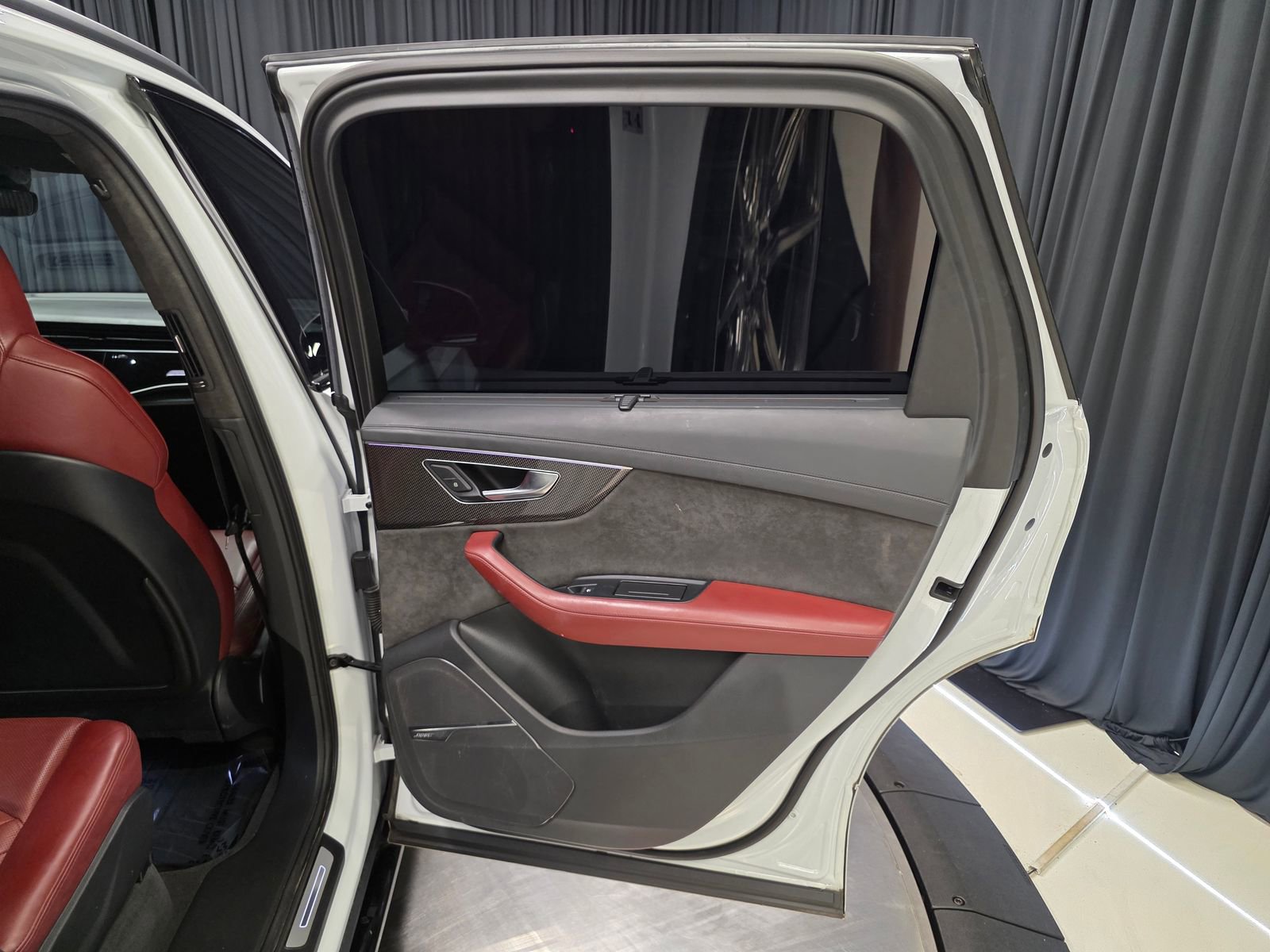 Used 2020 Audi SQ7 Prestige w/ Prestige Package AWD/4WD image 46