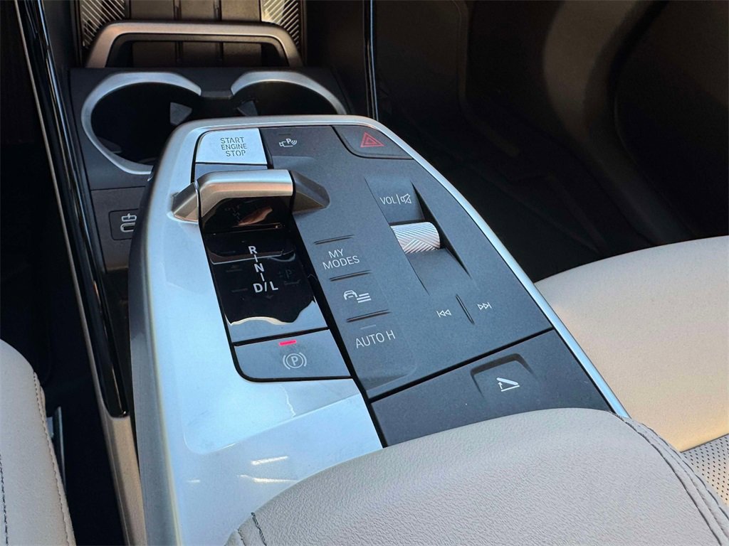 Certified 2025 BMW X1 xDrive28i w/ Convenience Package image 12