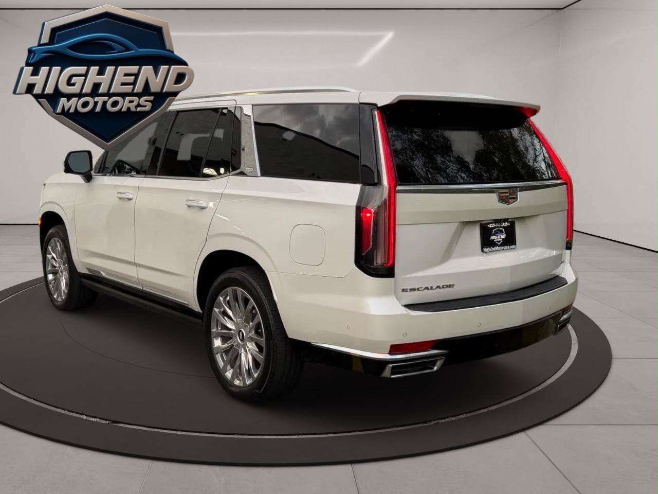 Used 2022 Cadillac Escalade Premium Luxury w/ Performance Package AWD/4WD image 4