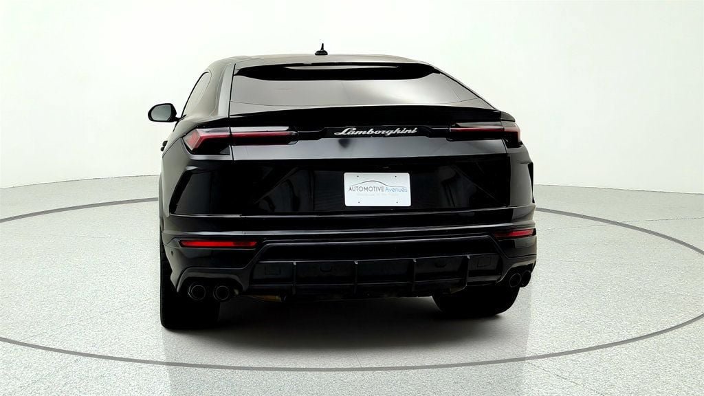 Used 2019 Lamborghini Urus AWD/4WD image 6