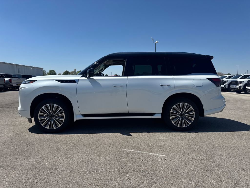 Used 2025 INFINITI QX80 Sensory image 3