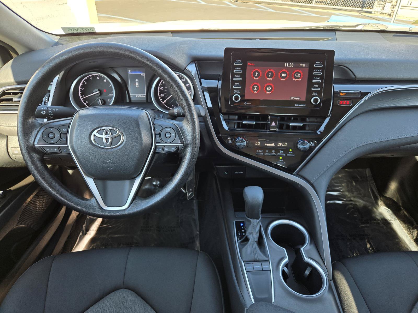Used 2024 Toyota Camry LE FWD image 6