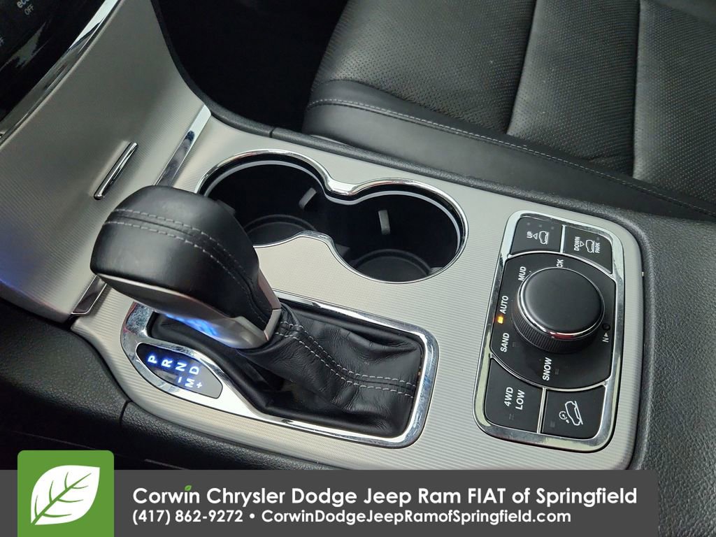 Used 2020 Jeep Grand Cherokee Summit w/ Platinum Series Group image 29