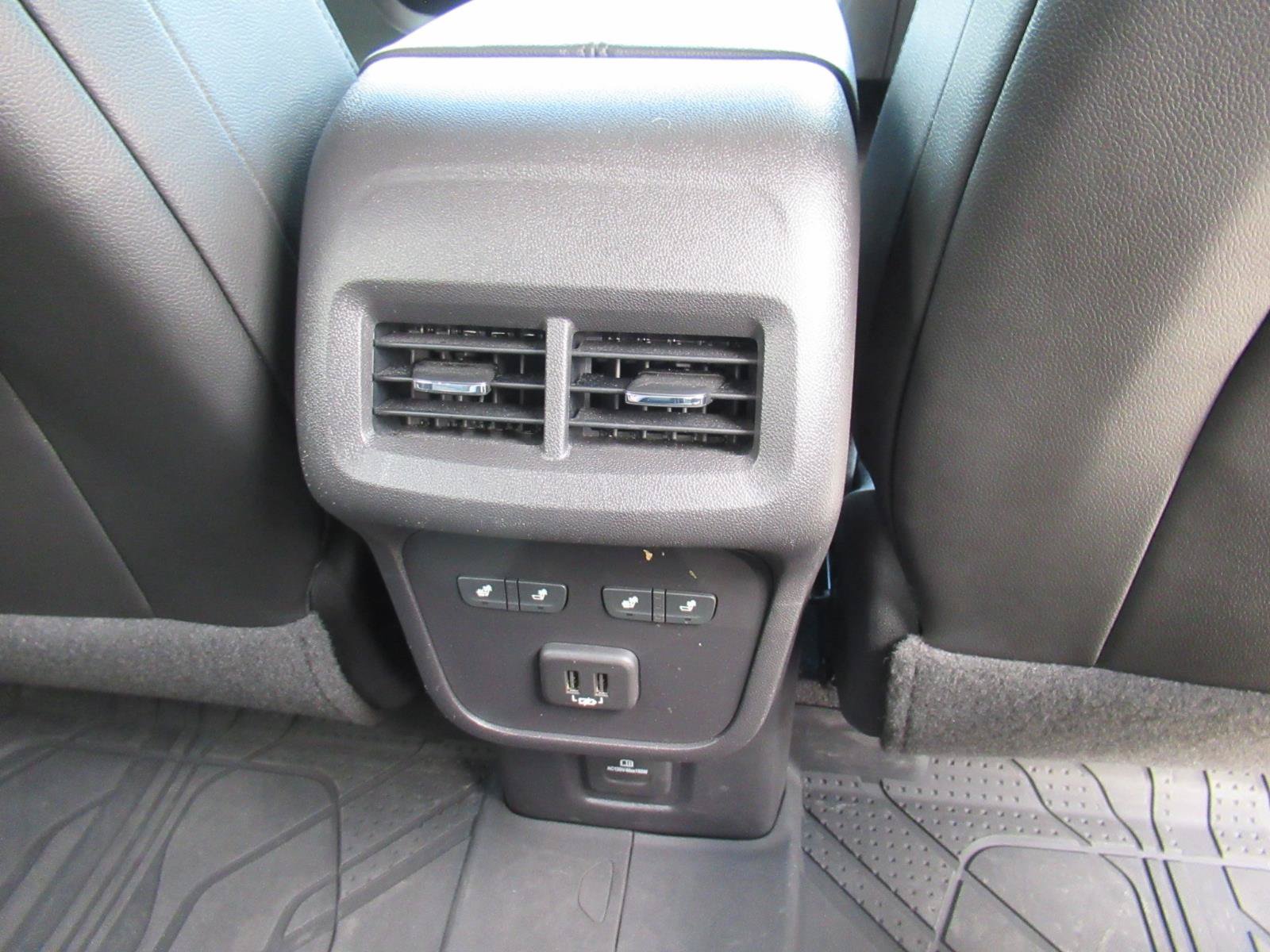 Used 2021 Chevrolet Equinox Premier FWD image 34
