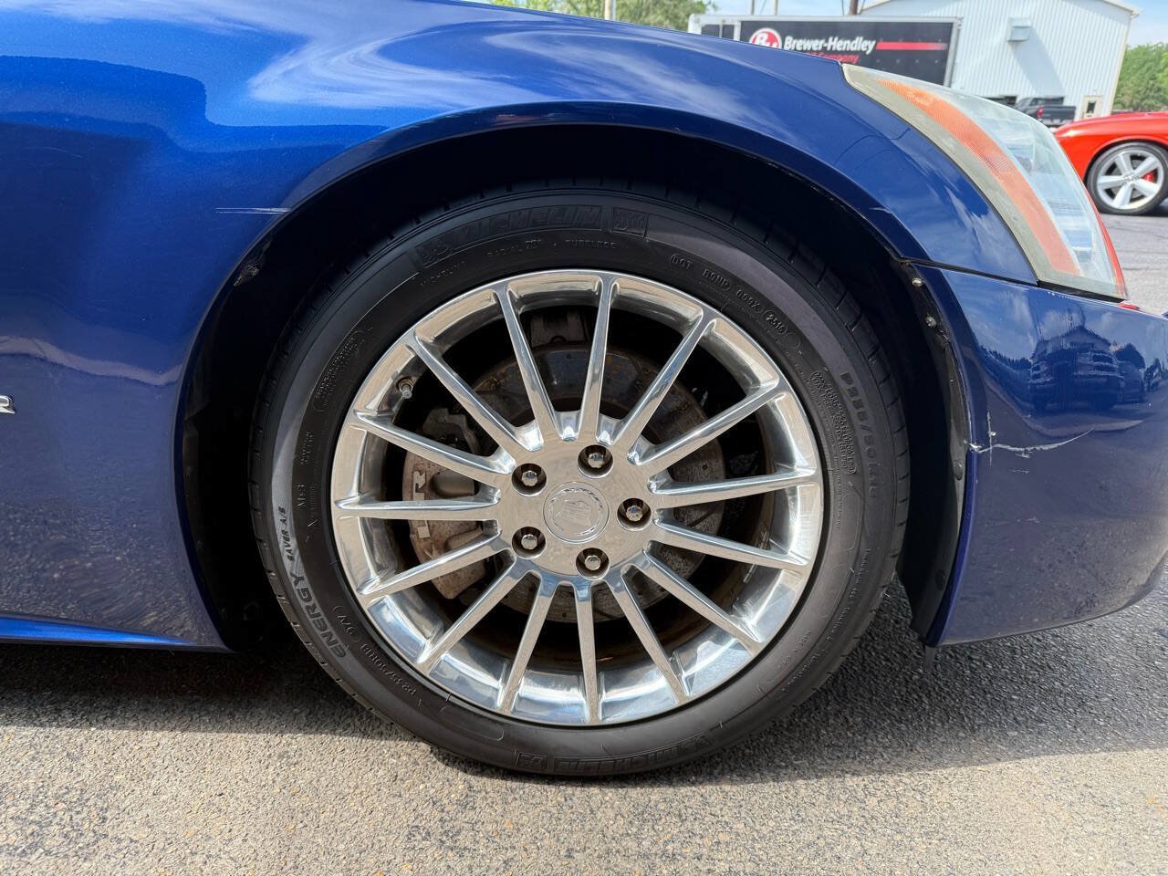 Used 2005 Cadillac XLR RWD image 29