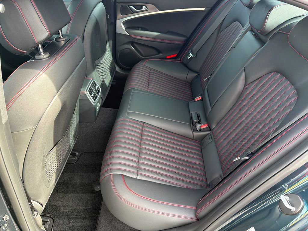 Used 2024 Genesis G70 3.3T Advanced image 21