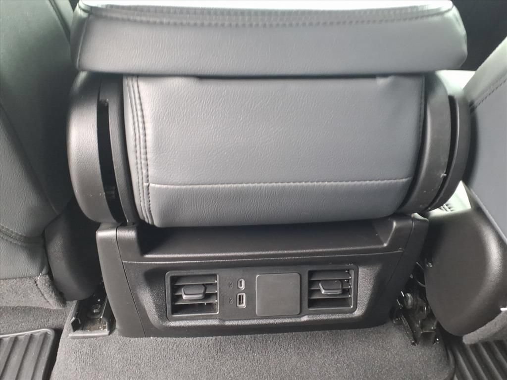 Used 2024 Chevrolet Silverado 2500 Custom w/ Custom Value Package AWD/4WD image 22