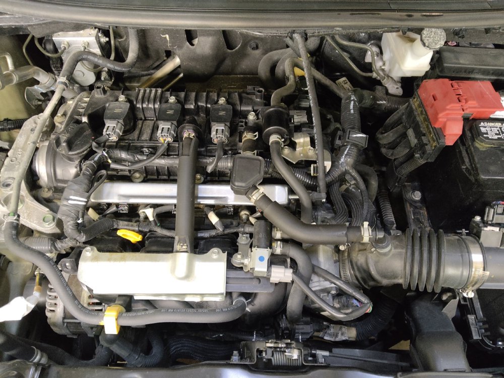 Used 2021 Nissan Versa S FWD image 30