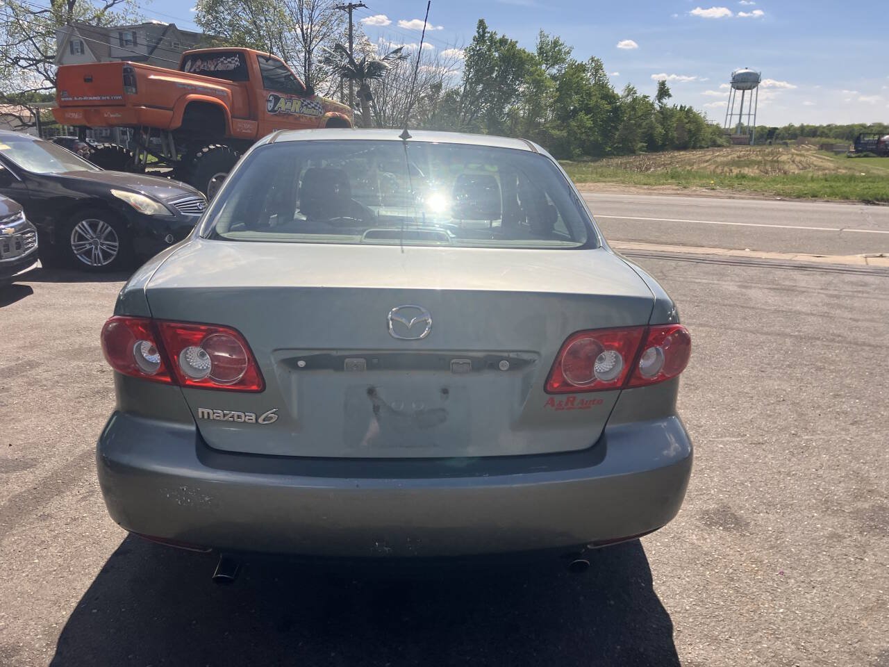 Used 2004 MAZDA MAZDA6 i FWD image 8